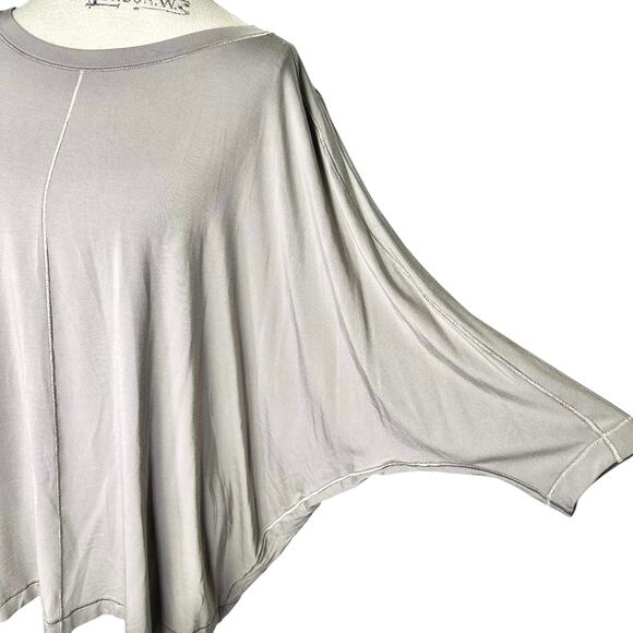 Athleta | Women | Relaxed Weekender Bluff Gray Batwing Athletic Top | Size Large - Picture 5 of 11